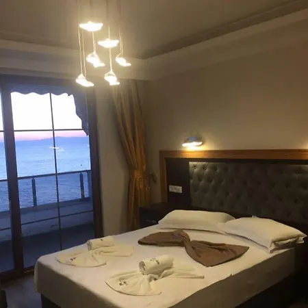 Avsa Blue Sea Hotel *